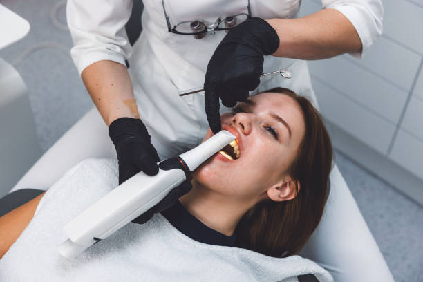 Best Cosmetic Emergency Dentistry in Azalea Park, FL